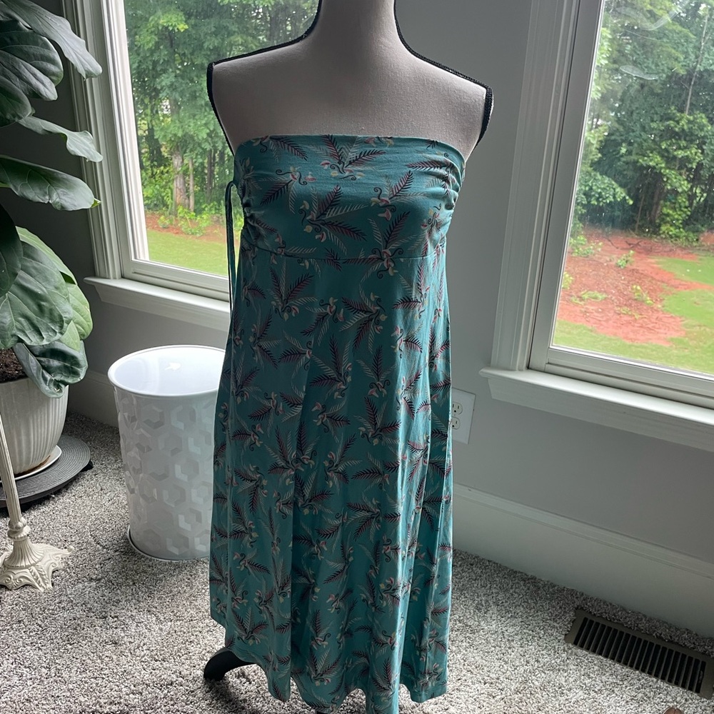 Patagonia common threads woman’s dress/skirt is SZ S in gently used condition